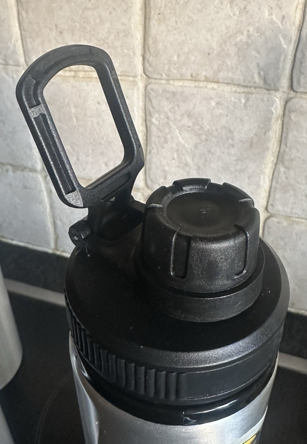 Carry on Clagging Water Bottle